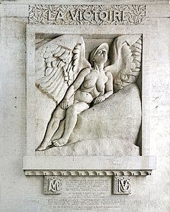 La Victoire, bas-relief par Camille Raynaud.