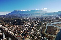 View of the city of برات (آلبانی) and Mount Tomorr