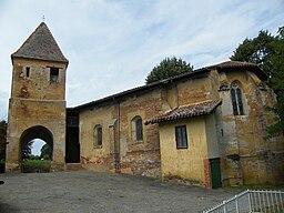 Klocktorn vid kyrkan