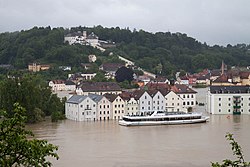 Rozvodněný Dunaj v Pasově 3. června 2013