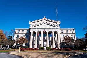 Das Lincoln County Courthouse (2013) ist einer von 31 Einträgen des Countys im National Register of Historic Places.