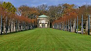 Mausoleum in Berggarten