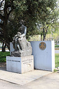 Monumento a Luis Calvo Mackenna