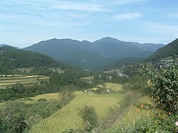 Gunung Shiraga dari Motoyama