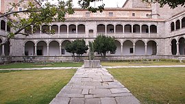 Palacio Real de Santo Tomás.jpg
