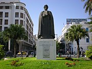 180px-StatueIbnKhaldounTunis.JPG