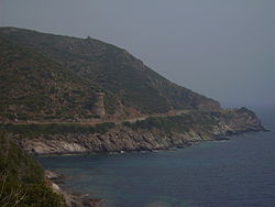 Costa orientale di Capo Corso e Torre genovese dell'Osse