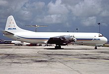 Lockheed L-188 Electra de Antillean Airlines Cargo en el Aeropuerto Internacional de Miami (1991)