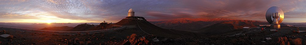 Panorama obserwatorium La Silla