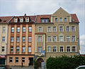 Mietshaus mit Ladenzone, in geschlossener Bebauung