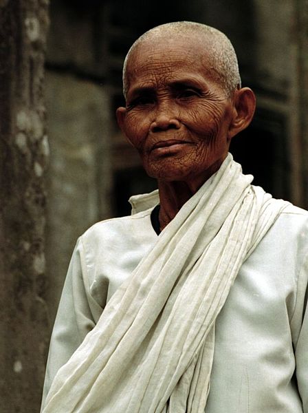 File:BuddhistMonk02.jpg