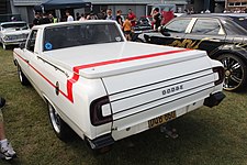 "קרייזלר וליאנט VG" - (קרוי גם: "Dodge VG Utility") טנדר