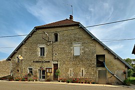 La fromagerie (ancienne chapelle).