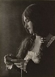 Мери Мортън, 1908 г.