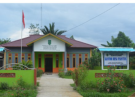 Kantor Desa Piantus