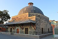 Der Hamam (Badehaus) von 1563 ist Teil der Karawanserei und heute das Stadtmuseum.