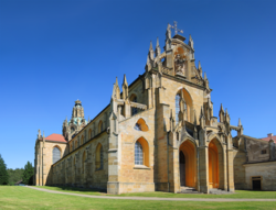 Klášterní kostel Nanebevzetí Panny Marie, svatého Wolfganga a svatého Benedikta kladrubského benediktinského kláštera