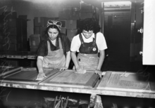 Mexican American women working at Friedrich Air Conditioning (1942) Mexican American women at Friedrich Refrigeration.png