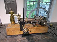 Premier prototype de moteur à gaz Daimler, 1883.
