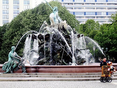 Neptunbrunnen