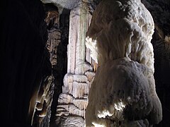 L'interno delle grotte