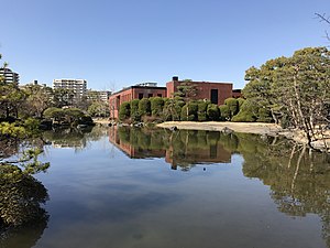 楽水の池