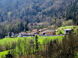 pogled na Zavrh pri Trojanah