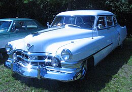 Una Cadillac Fleetwood 75 del 1950