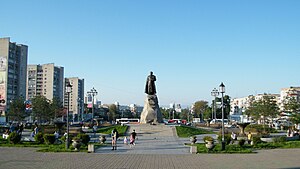Pogled na spomenik Erofeja Habarova u Habarovsku