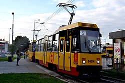 Tramvaj Konstal 105Ng ve Varšavě