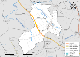 Carte en couleur présentant le réseau hydrographique de la commune