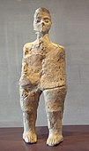 تمثال عين غزال في متحف اللوفر في باريس.