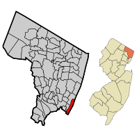 Location of Edgewater in Bergen County highlighted in red (left). Inset map: Location of Bergen County in New Jersey highlighted in orange (right).