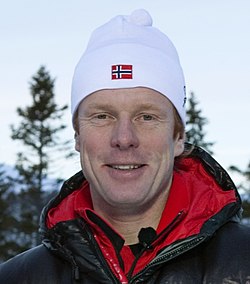 Bjørn Dæhlie (középen)