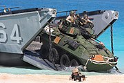 LCUから展開するLAV-25