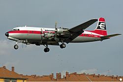 Douglas DC-6A (G-APSA) der British Eagle