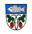 Gemeinde Feldafing Unter blauem Schildhaupt, darin ein waagrechter silberner Fisch, in Silber ein grüner Erdbeerstock mit zwei roten Früchten.