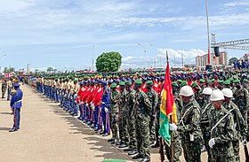 Défilé sur l'esplanade du Palais du peuple de Conakry en 2022