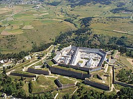 Vue à vol d'oiseau de l'ensemble de la citadelle