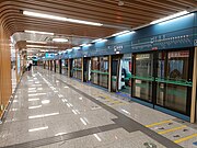 往西安北站站台（2022年12月）