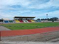 Stade national, agrandi et rénové en 2012.