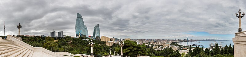 Vista de Baku, Azerbaiyan, 2016-09-26, DD 101-106 PAN.jpg