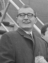 Ward Swingle (1964).jpg