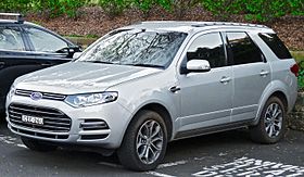 2011 Ford Territory (SZ) Titanium wagon (2012-06-24).jpg