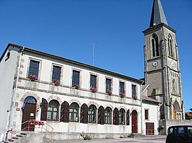 The town hall, school and church in Clézentaine