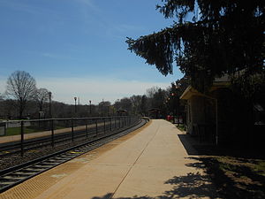 Glen Rock-Boro Hall Station.jpg