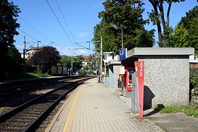 Blick auf die Haltestelle von Bahnsteig 1