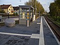 Bahnsteig mit Unterstand (2019)