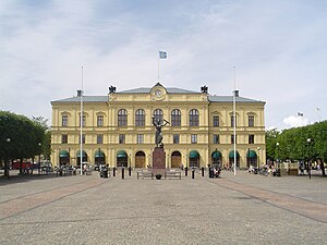Karlstads rådhus i juli 2004
