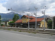 Lesce-Bled-train station.jpg
